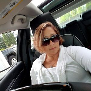 Meet your Posher, Aracely